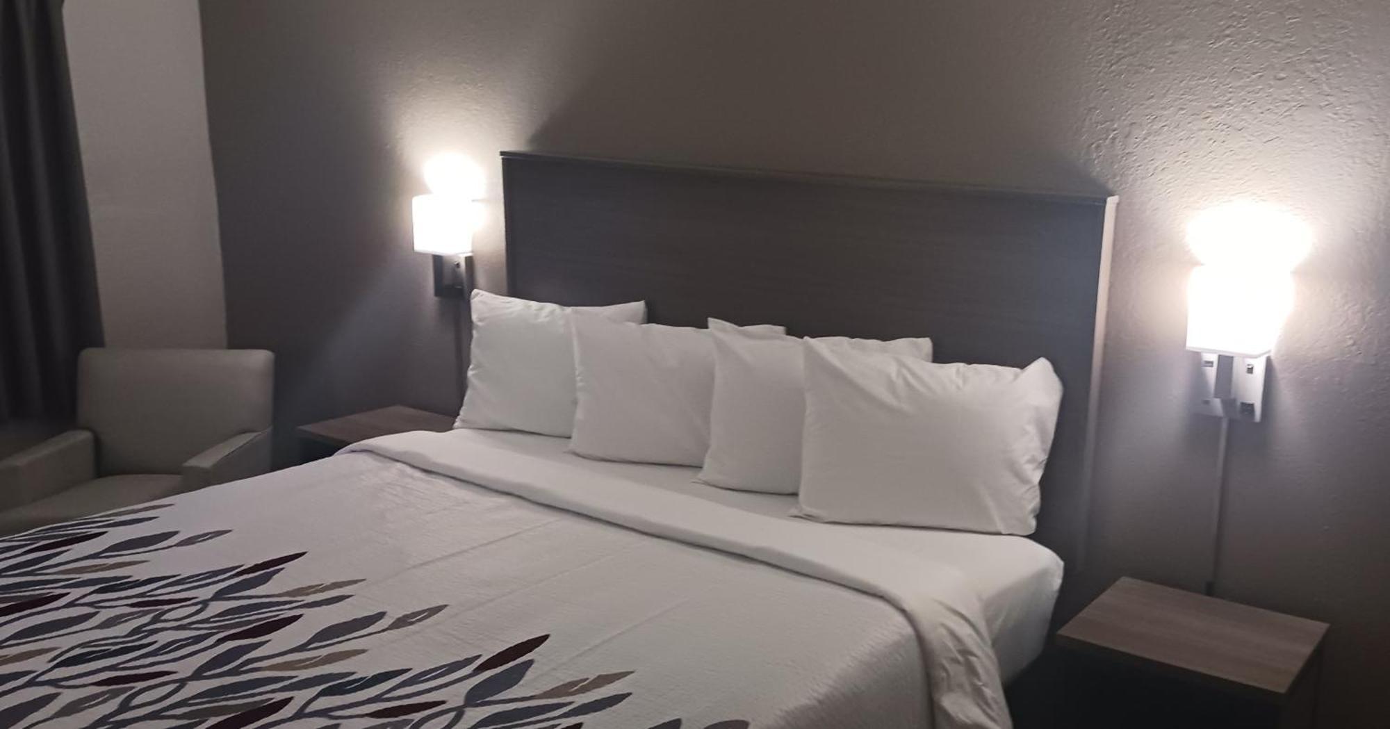ซูเปอร์ 8 บาย วินด์แฮม ฮันต์สวิลล์ แอละแบมา Hotel ภายนอก รูปภาพ