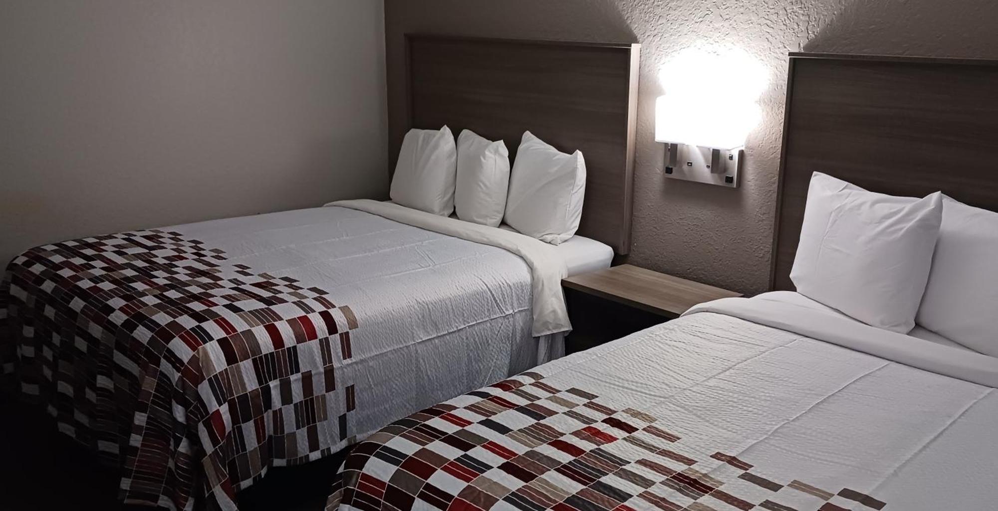 ซูเปอร์ 8 บาย วินด์แฮม ฮันต์สวิลล์ แอละแบมา Hotel ภายนอก รูปภาพ